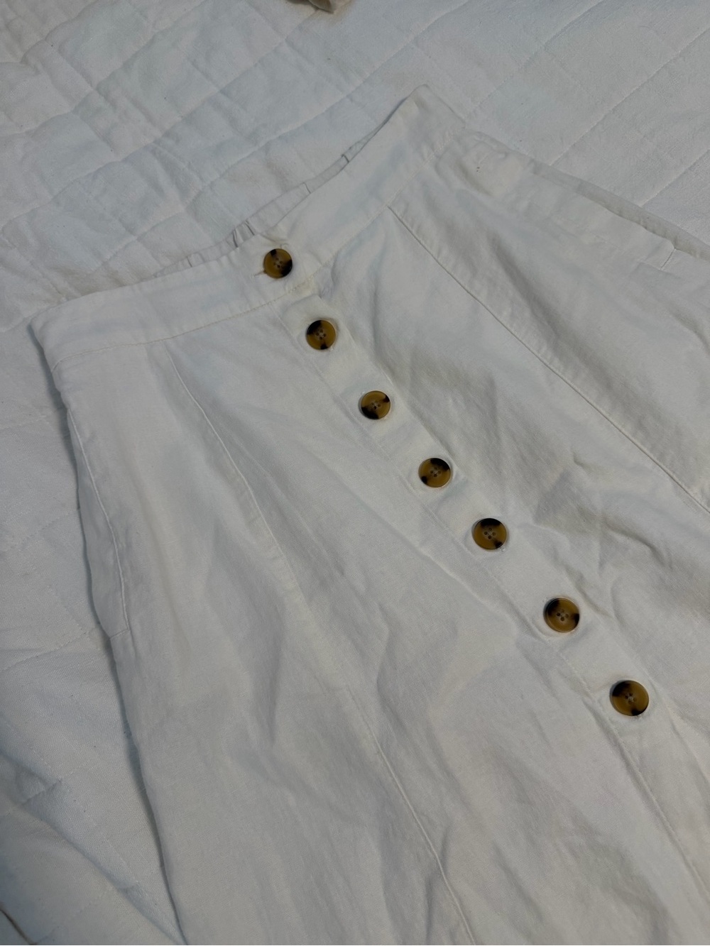 Universal Thread White Button-Front A-Line Skirt - Picture 2 of 4